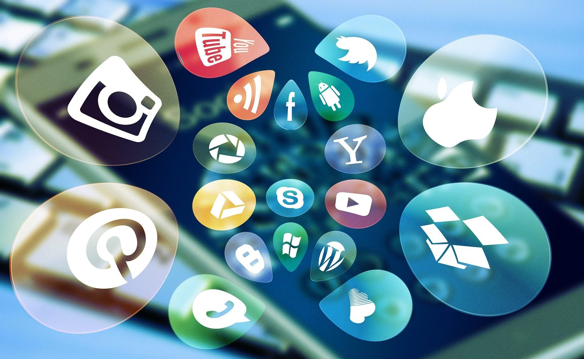 MIIT Plans for New Rules on Personal Information Protection in Mobile Apps