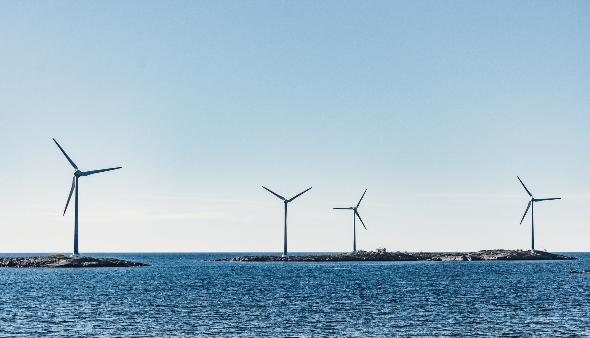 China Adds E-Cigarettes to Supervision under Tobacco Monopoly Law