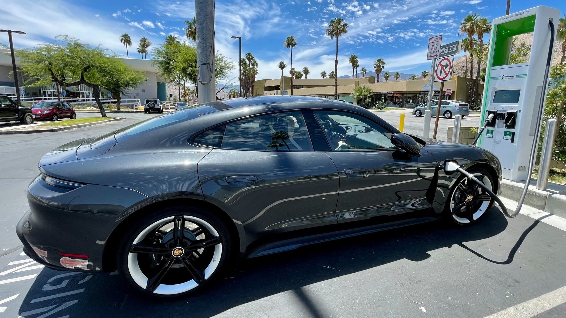 LG Energy Solution, GM to Launch Third Joint Battery Plant in the US