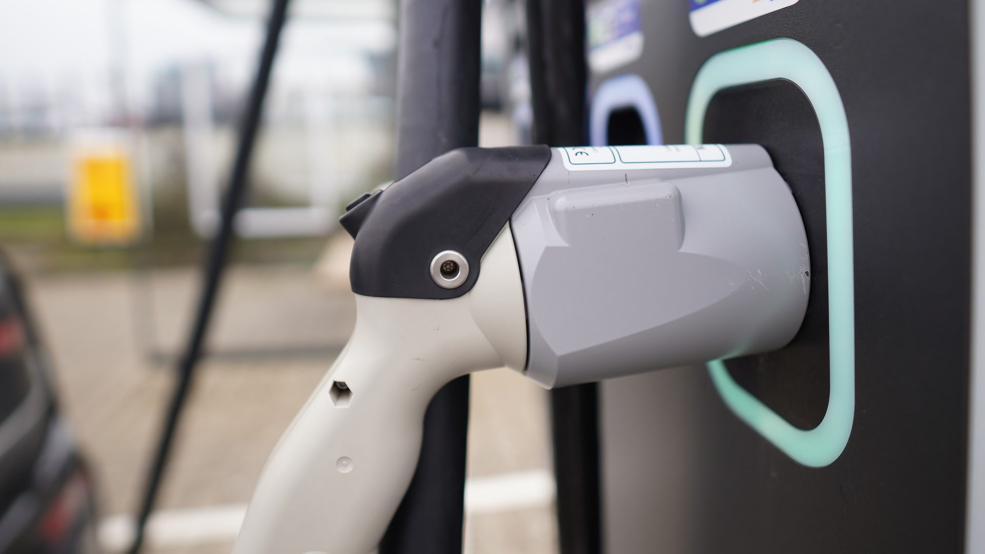 India’s ETO Motors to Launch 3000 EV Charging Stations in Delhi-NCR