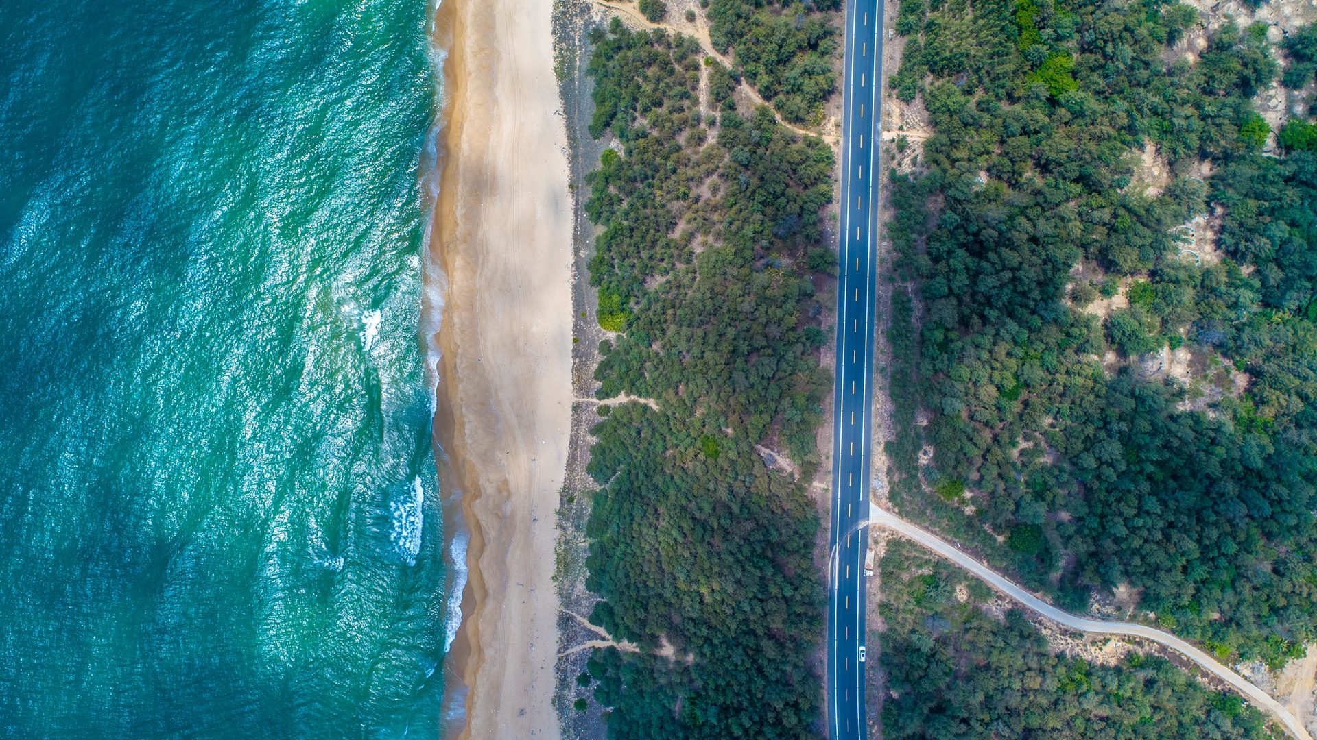 China Approves International Carbon Emission Trading Center in Hainan