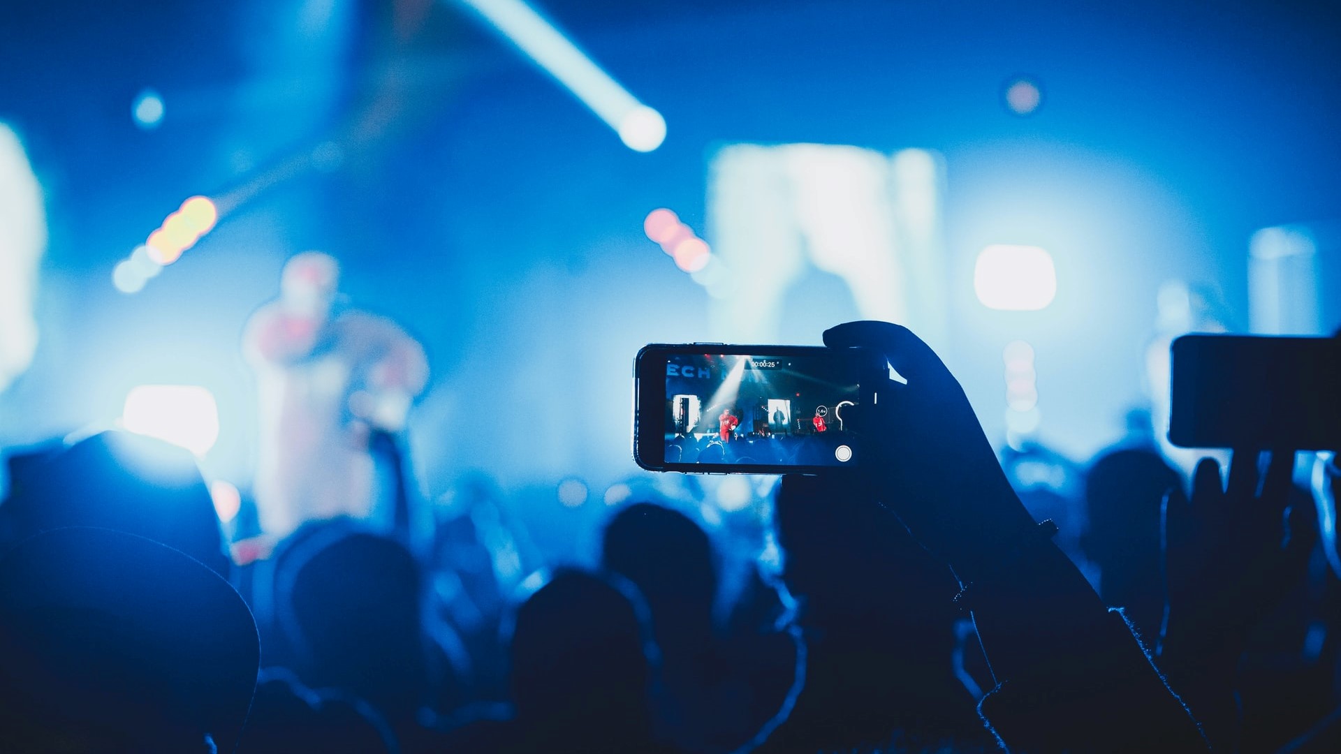 China Rolls out Stricter Taxation Rules on Live-Streaming Sector