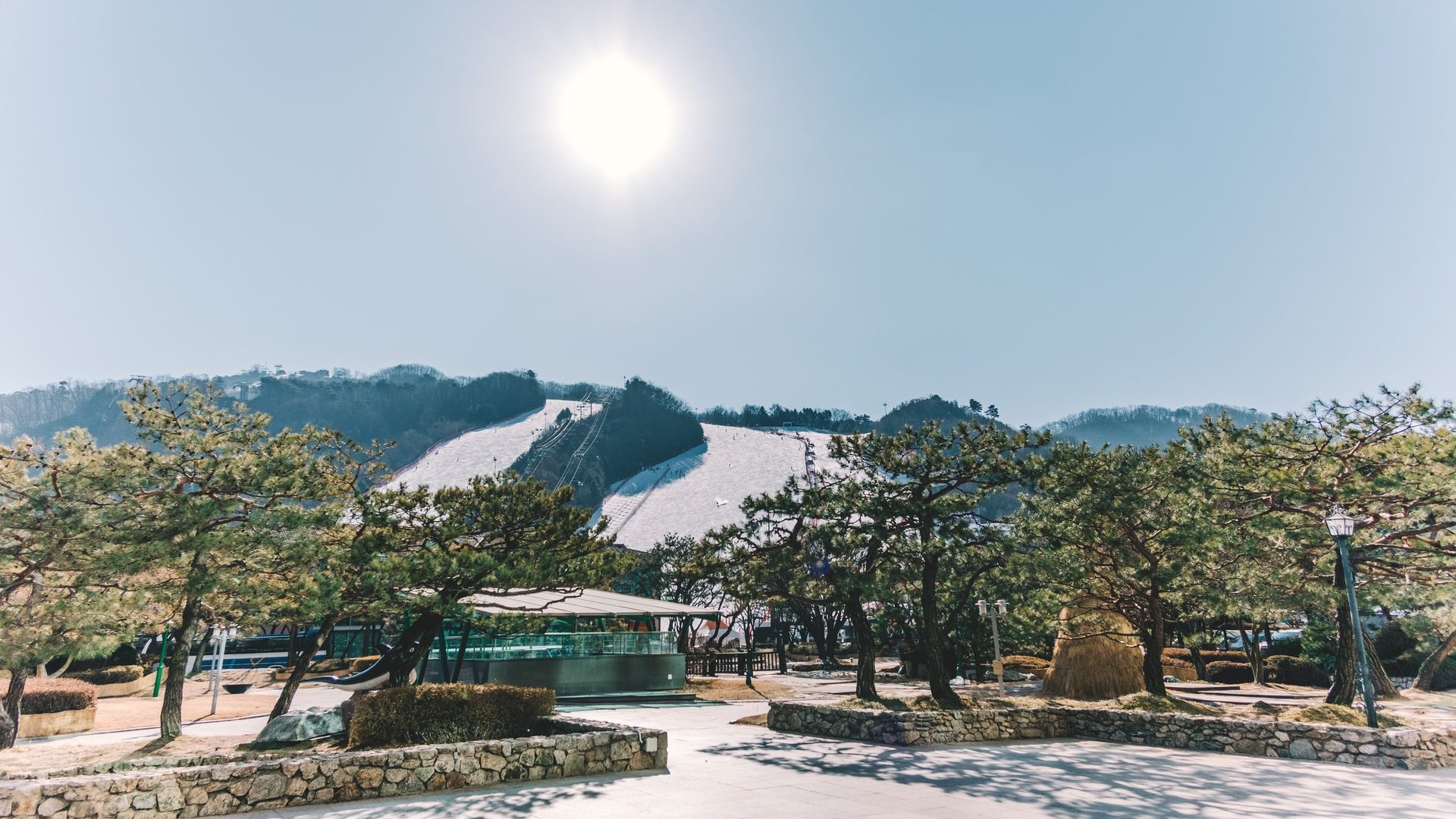 South Korea’s Hana Bank, HIRA Expand Collaboration on ESG Practices