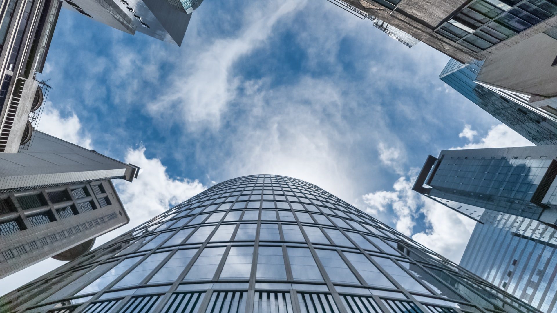 HKQAA Helps Cathay United Bank Upgrade ESG Financing Business