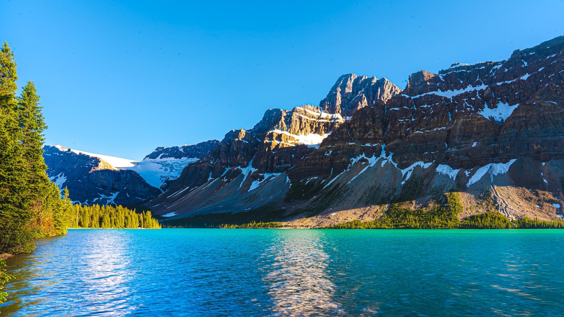 China Banking Regulator Fines Five Banks RMB388m over Loan Violations