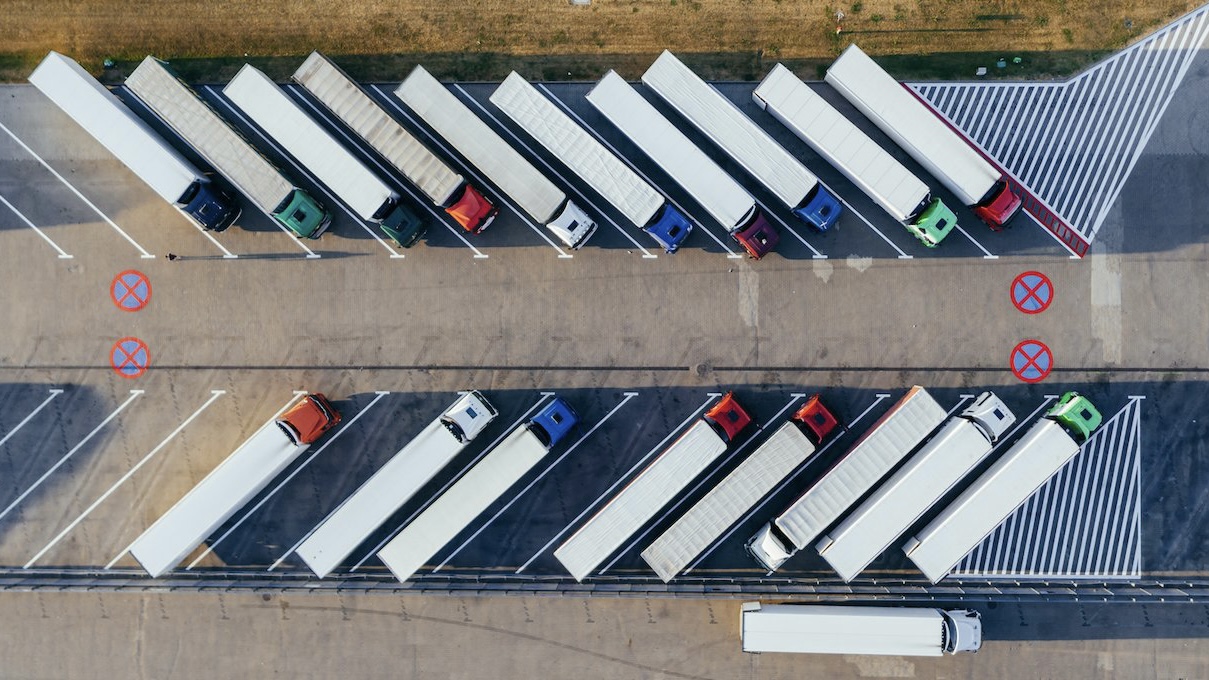 Pepsi, Nike, Heineken Urge EU to Set Stricter Emission Rules for Trucks