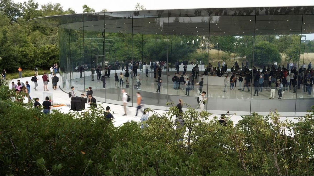 Apple Unveils First Carbon Neutral Product with Series 9 Watch Launch