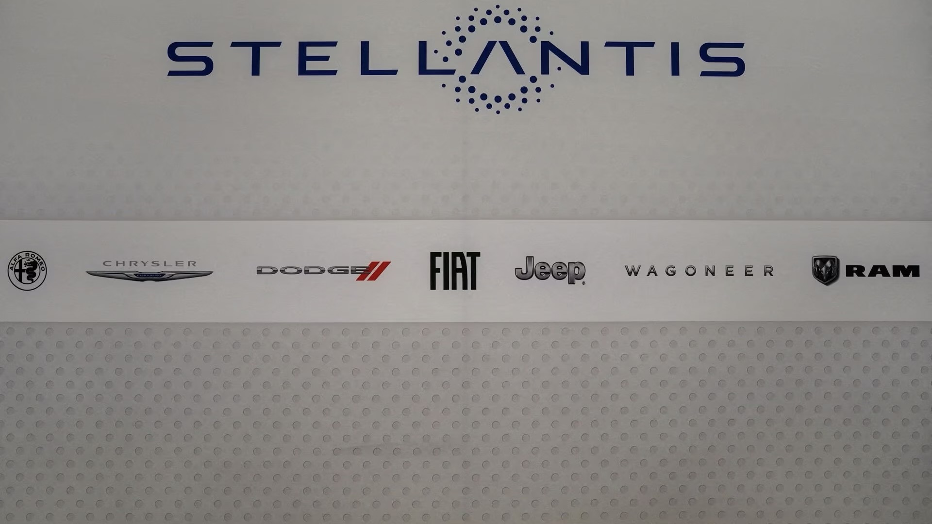 Stellantis and Orano Join Forces in Electric Vehicle Battery Recycling Venture