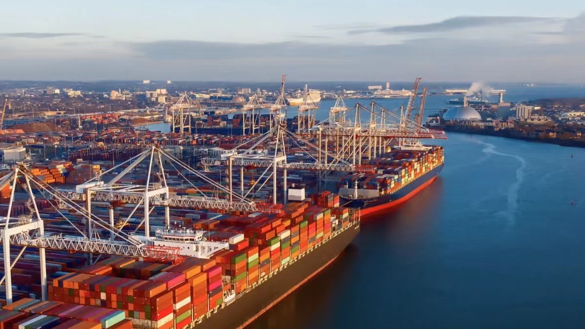 UK Mulls Rolling out Carbon Border Tax in 2026