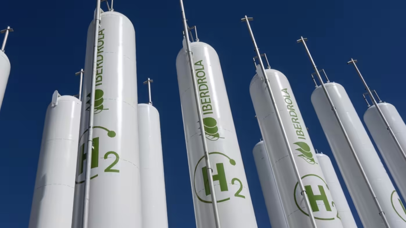 Japan to Provide USD20bn in Subsidies for Producers of Green and Blue Hydrogen