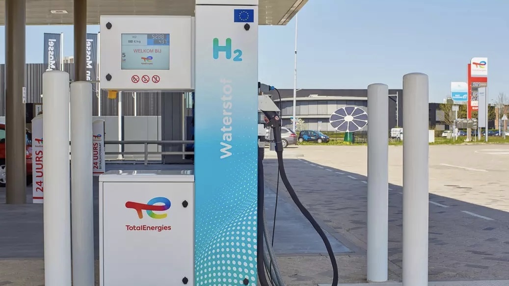 TotalEnergies, Air Liquide Launch Joint Venture to Build Hydrogen Fueling Stations in Europe