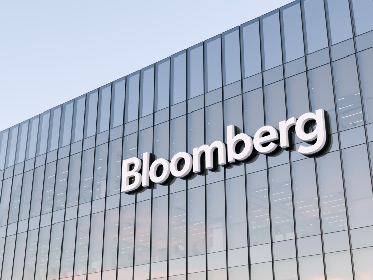 Bloomberg Survey Highlights ESG Data Challenges and Drivers in China's Financial Sector