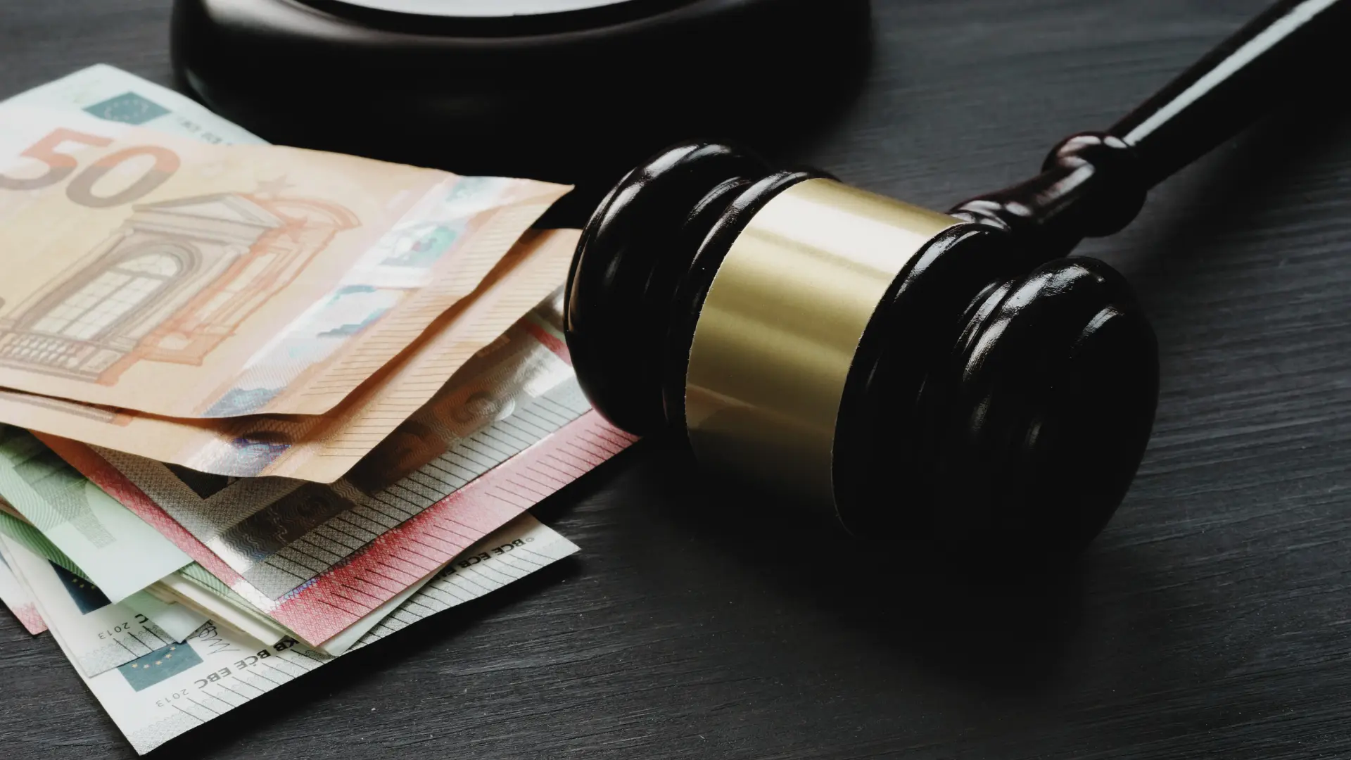 CSRD Penalties for Non-Compliance: Understanding the Stakes