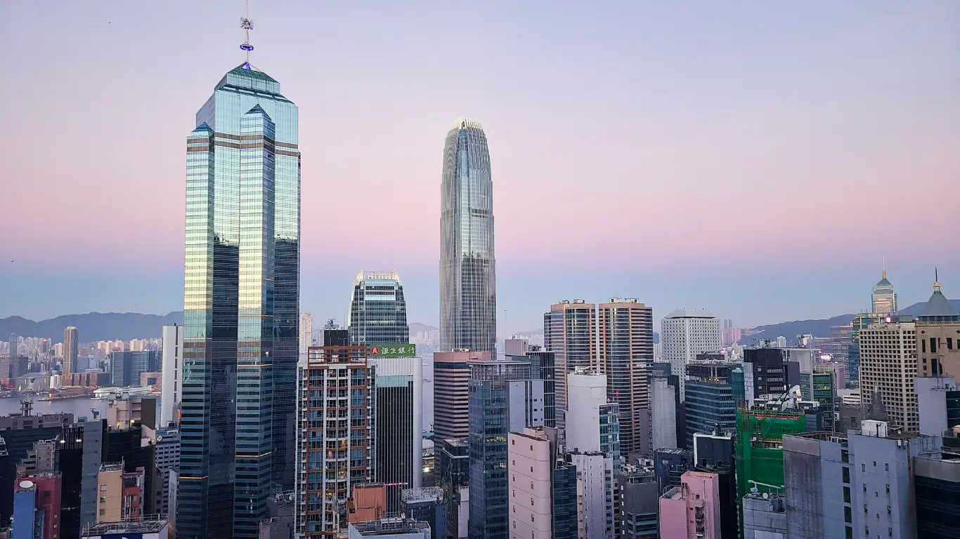 Hong Kong Sets New ESG and Carbon Neutral Strategy Standards