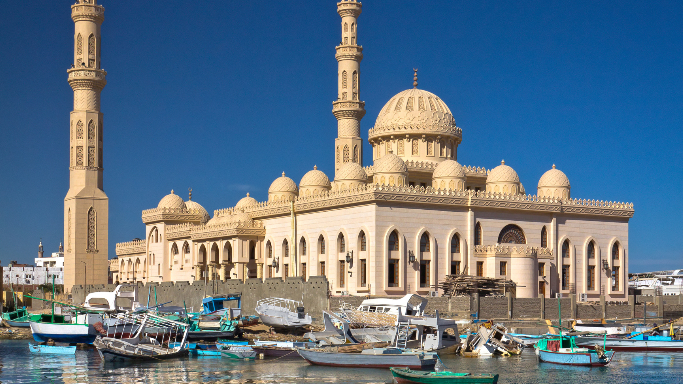 Egypt Adopts Green Development Plan for a Carbon-Neutral Future