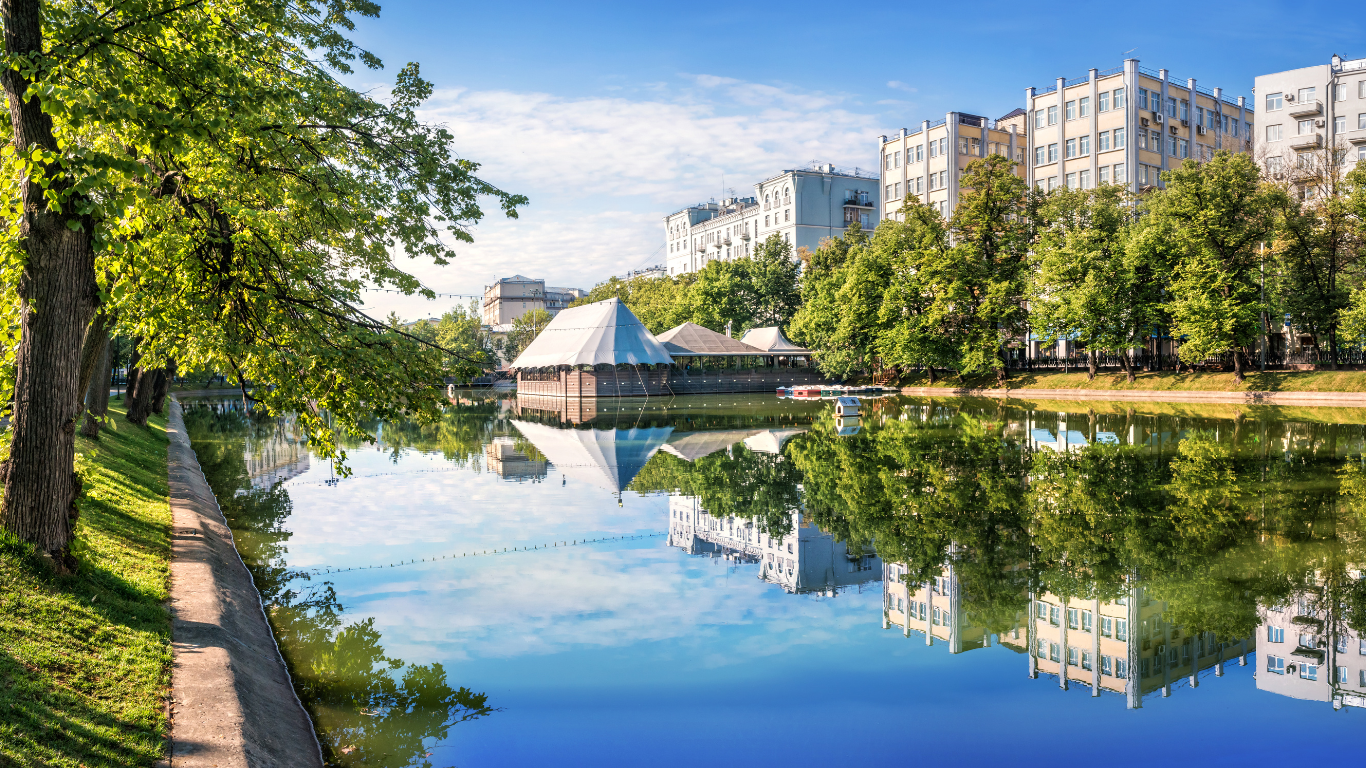 EU Embraces Stricter Corporate Sustainability Reporting with New Regulations