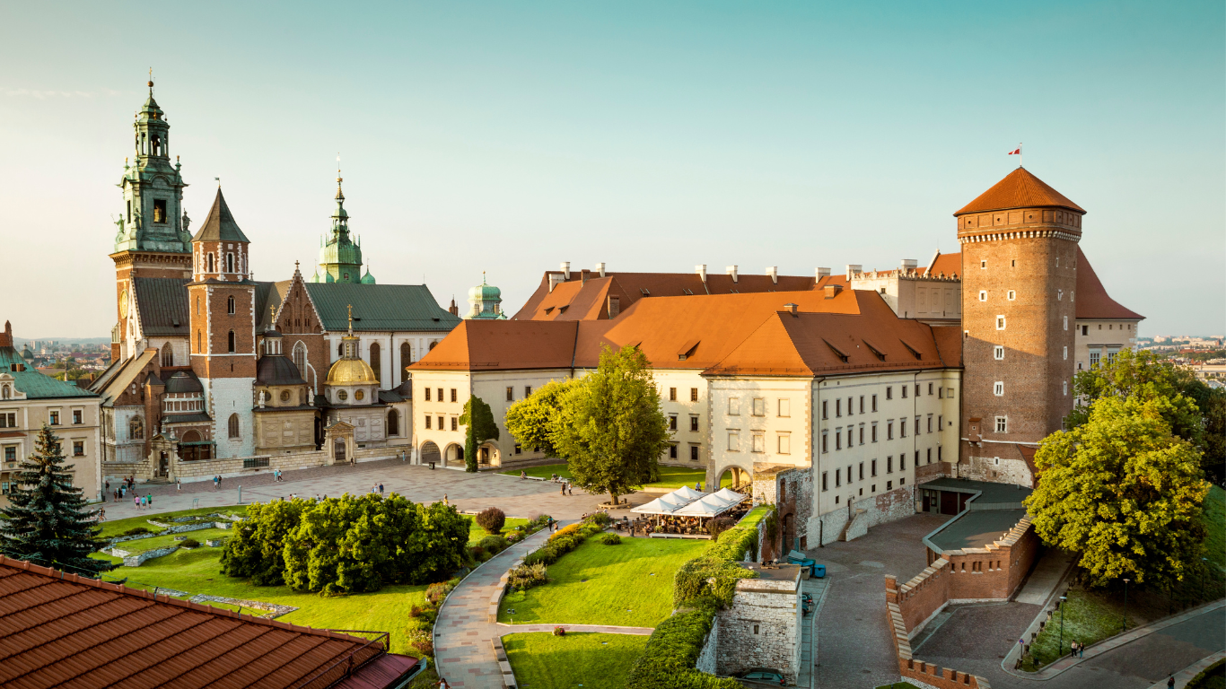 Poland Adopts 2025 Corporate Sustainability Reporting Rules