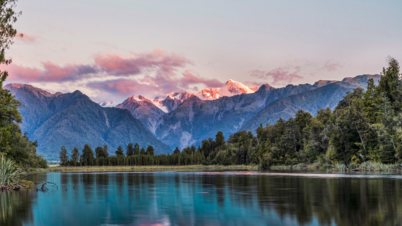 New Zealand Pledges 51-55% Emission Cuts by 2035