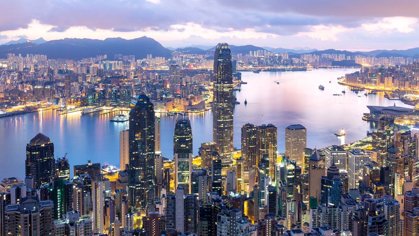 Hong Kong Strengthens ESG Rules for Pension Fund Managers