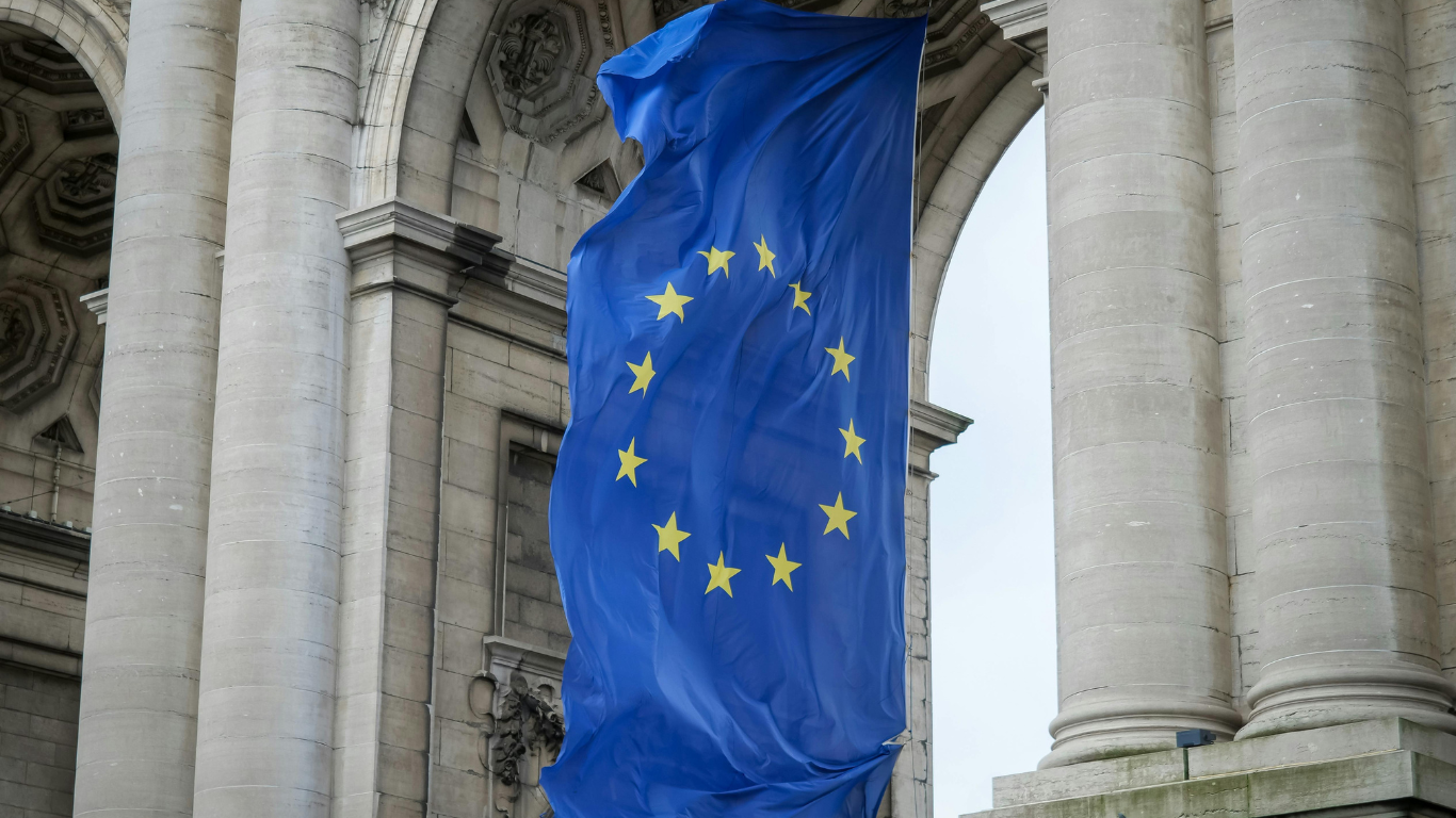 Komisi Uni Eropa Melonggarkan Aturan Kepatuhan di Bawah Undang-Undang Deforestasi Rantai Pasokan Baru