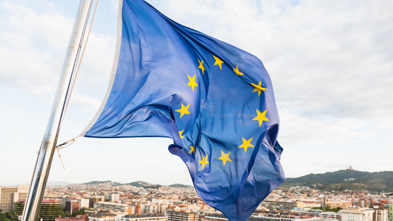 EU Cuts Emissions in Carbon-Intensive Sectors by 50% Since 2005