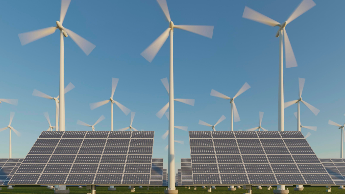 Decentralized Solar & Smart Energy Systems: 2025 Business Guide