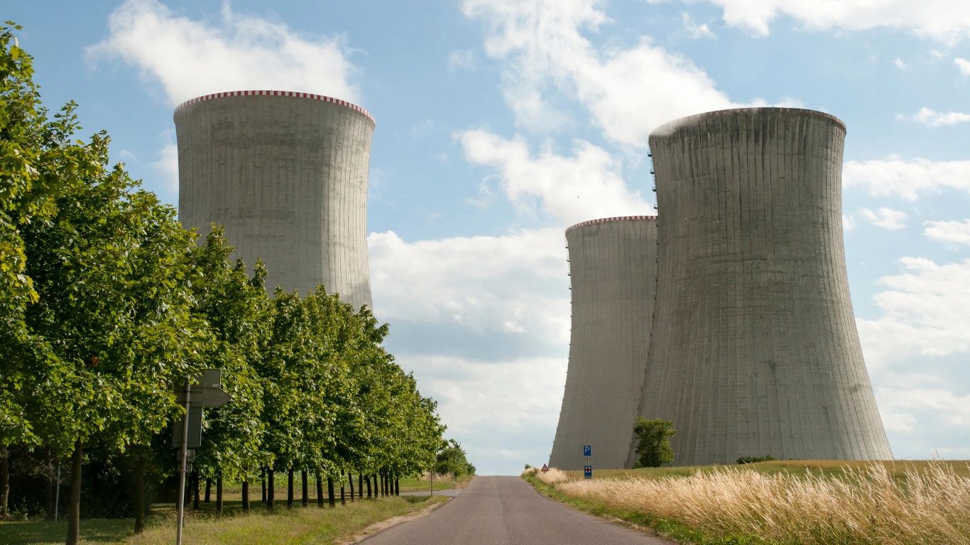 谷歌押注到2030年将为数据中心供电核能