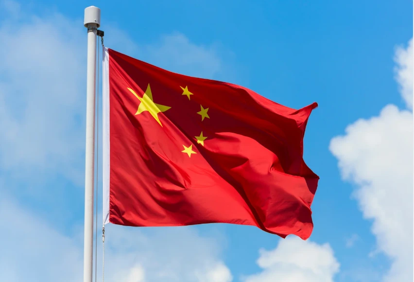 청정 에너지 급증으로 중국의 탄소 배출량은 18개월간 안정 유지되고 있습니다